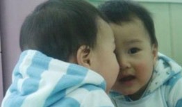 小孩自拍照镜子爆料视频,揭秘小孩自拍照背后的秘密