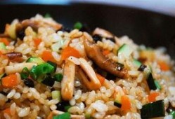 苏州鱿鱼炒饭爆料视频下载,揭秘网红美食背后的制作过程