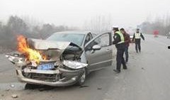 鹤壁汽车爆料事件最新,揭秘背后真相与行业乱象