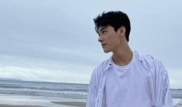 圈内人爆料龚俊的恋情,神秘女友身份引热议