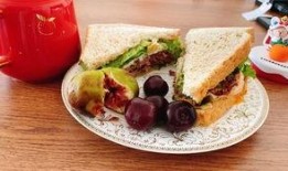 日本爆料三明治视频大全,趣味视频大全大放送