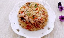 苏州鱿鱼炒饭爆料视频下载,揭秘网红美食背后的制作过程