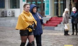 俄罗斯大妈爆料视频大全,揭秘生活百态