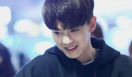 任嘉伦爆料安崎了吗视频,任嘉伦意外爆料安崎？揭秘背后真相