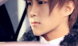 爆料空灵男歌手是谁啊视频,空灵嗓音引发热议，这位神秘男歌手是谁？