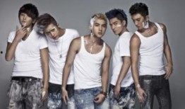 九人男团爆料事件视频播放,揭秘娱乐圈幕后真相