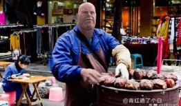 地摊鱿鱼爆料视频播放,揭秘街头美食背后的秘密